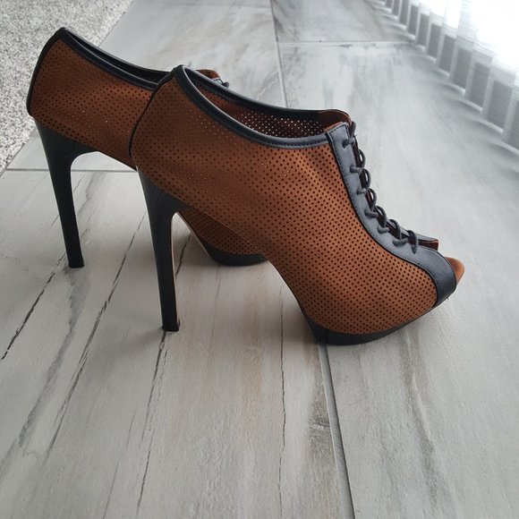 Bershka Shoes - Bershka High Heel Platform Stiletto Peep Toe